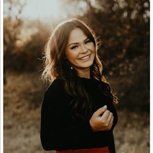 Meet your Posher, Haylee